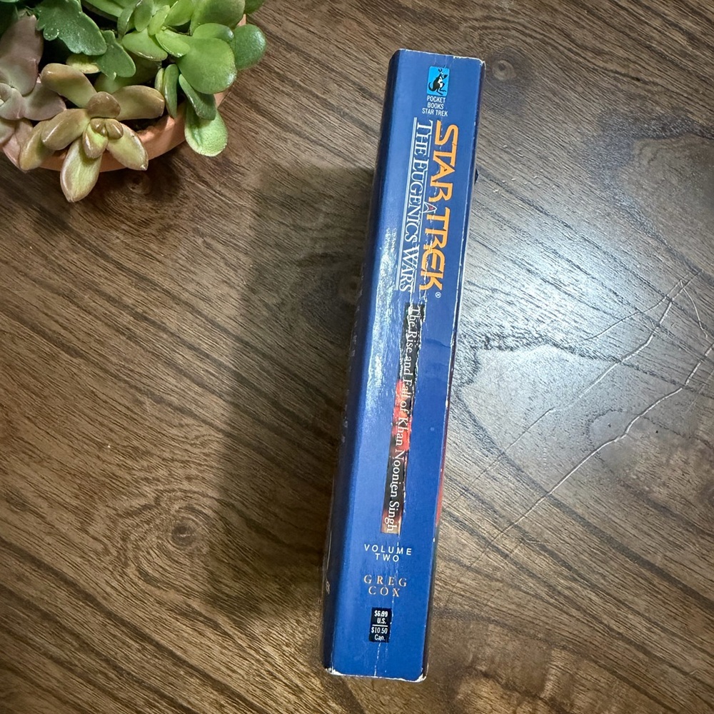 •Star Trek• Book: The Eugenics War - Picture 3 of 3